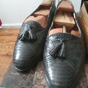 4 pairs of leather shoes for men size 9.5